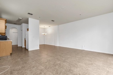 This beautifully maintained 3-bedroom, 2-bathroom end-unit - photo 17
