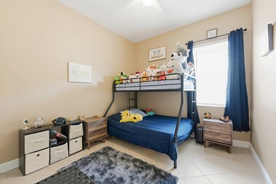 BEST PRICE IN PORTOFINO SHORES. Spacious 4 Bdrm Home In - photo 26