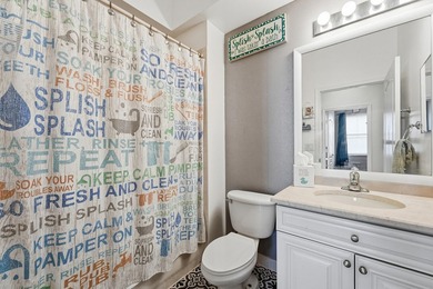 BEST PRICE IN PORTOFINO SHORES. Spacious 4 Bdrm Home In - photo 30