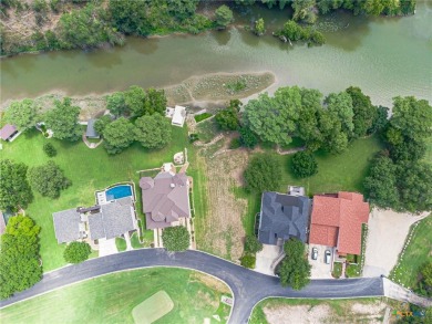 (private lake, pond, creek) Lot For Sale in New Braunfels Texas