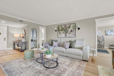 Welcome to this beautifully renovated 2 bedroom, 2 bathroom - photo 7