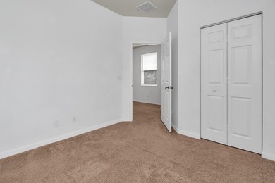 This beautifully maintained 3-bedroom, 2-bathroom end-unit - photo 41