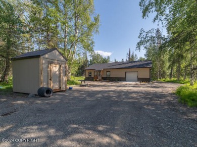 (private lake, pond, creek) Home For Sale in Nikiski/North Kenai Alaska