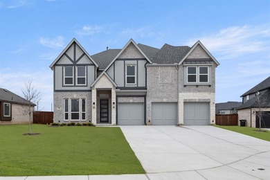 Joe Pool Lake Home For Sale in Grand Prairie Texas