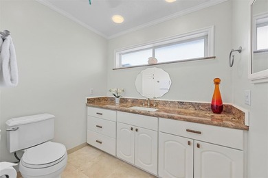 Meticulously maintained and move-in ready, this 3 bedroom + den - photo 32
