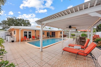 Meticulously maintained and move-in ready, this 3 bedroom + den - photo 43