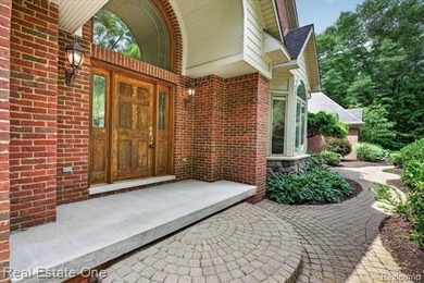 Private Country Living on 9.16 Acres with Two Lakefront - photo 5