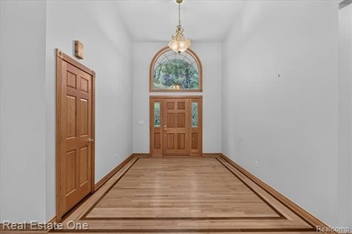Private Country Living on 9.16 Acres with Two Lakefront - photo 6