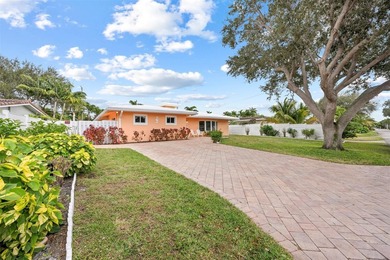 Meticulously maintained and move-in ready, this 3 bedroom + den - photo 51