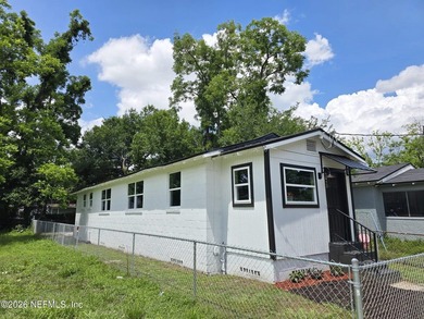 Why rent when you can own? This thoughtfully updated 2-bedroom - photo 1