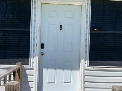 This 2 bedroom, 1 bath home offers 995 square feet and comes - photo 11
