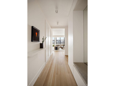 An expansive waterfront Tribeca home just completed a high-end - photo 15