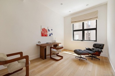 An expansive waterfront Tribeca home just completed a high-end - photo 23