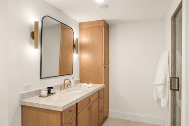 Nestled on a quiet cul-de-sac within the prestigious Seagate - photo 26