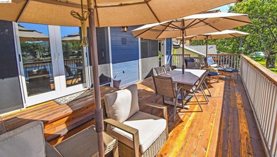 LAKEFRONT LIVING, WITH SWEEPING, PANORAMIC LAKE & MOUNTAIN - photo 33