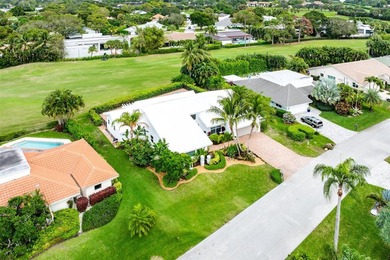 Nestled on a quiet cul-de-sac within the prestigious Seagate - photo 39