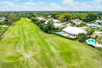 Nestled on a quiet cul-de-sac within the prestigious Seagate - photo 42