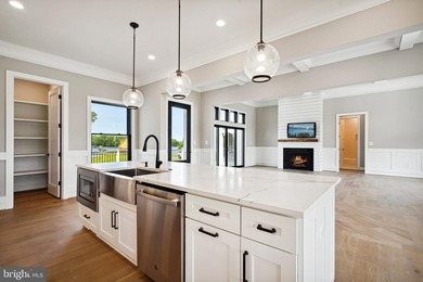 *** TO BE BUILT NEW CONSTRUCTION***Exceptional Water View Custom - photo 31