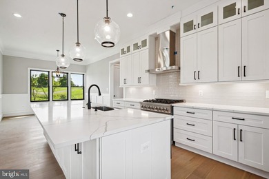 *** TO BE BUILT NEW CONSTRUCTION***Exceptional Water View Custom - photo 34