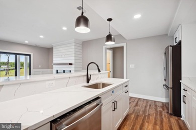 *** TO BE BUILT NEW CONSTRUCTION***Exceptional Water View Custom - photo 36
