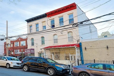 Great investment opportunity in the Bronx with low annual taxes - photo 1