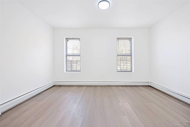 Great investment opportunity in the Bronx with low annual taxes - photo 3