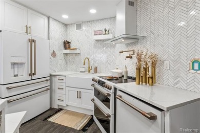 Whimsical charm meets sophisticated city living in this stunning - photo 1