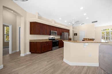 Perfectly positioned in the highly desirable Oak Village section - photo 12