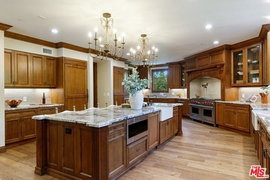 Welcome to Villa Oeste. Beyond private gates on nearly two acres - photo 13