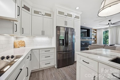 2023 build, sitting on 4.77 acres this 4BR, 3.5BA home blends - photo 16