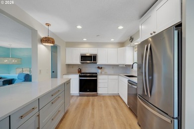 Stunning Valley Views & Coastal Convenience. This immaculate - photo 16