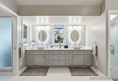 Newly Priced & Ready to Impress! This breathtaking remodeled - photo 17