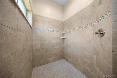 Perfectly positioned in the highly desirable Oak Village section - photo 19