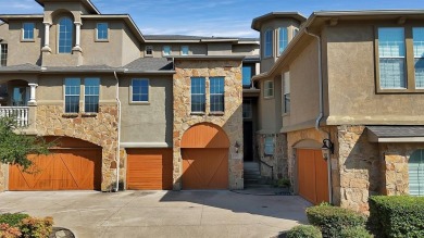 Lake Townhome/Townhouse For Sale in Grand Prairie, Texas