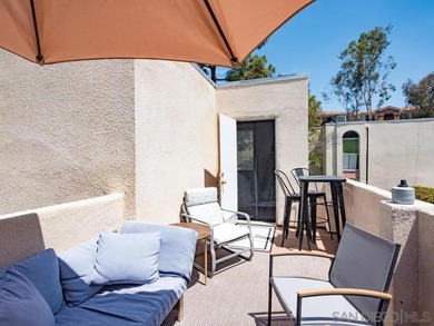 THIS IS A MUST SEE! Beautiful turnkey ready for move-in 1 Bed, 1 - photo 23