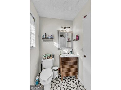 Welcome home to this charming 3-bedroom, 2-bath home in the - photo 24