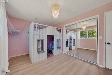 Stunning Valley Views & Coastal Convenience. This immaculate - photo 25