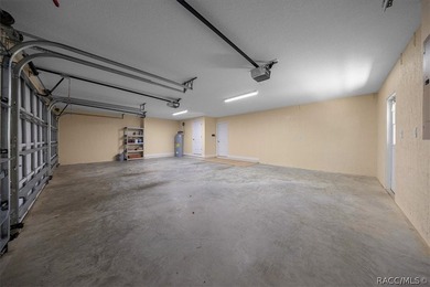 Perfectly positioned in the highly desirable Oak Village section - photo 28