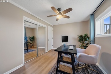Stunning Valley Views & Coastal Convenience. This immaculate - photo 28