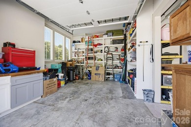 2023 build, sitting on 4.77 acres this 4BR, 3.5BA home blends - photo 36