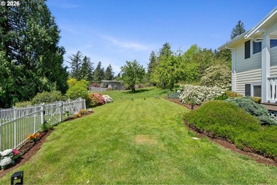 Stunning Valley Views & Coastal Convenience. This immaculate - photo 37
