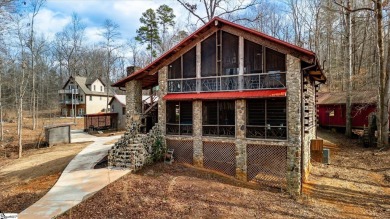 Lake Home For Sale in Fair Play, South Carolina