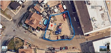 Rare development opportunity in Rosedale! ideal for investors or - photo 1