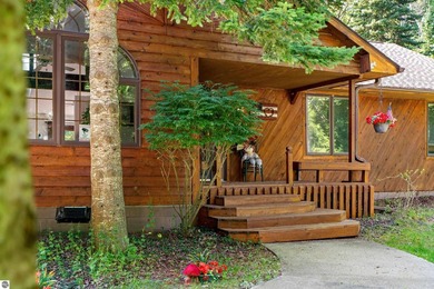Secluded and wooded lot in Lakewood shores. Original owners have - photo 8