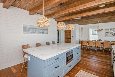 Amazing opportunity for exquisite island living! Located in the - photo 15