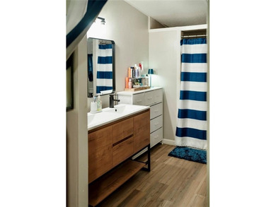 ***Motivated seller, please bring all offers!*** Welcome to your - photo 22