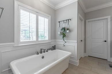 Welcome to this Beautifully designed home, built on 2017 - photo 36