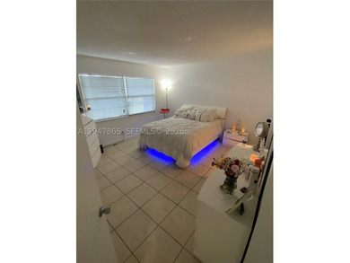 ELEVATOR BUILDING. TILED FLOORS. CENTRAL A/C. WASHER DRYER - photo 3