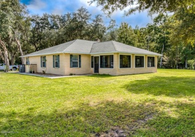 Lake George Home For Sale in Crescent City Florida