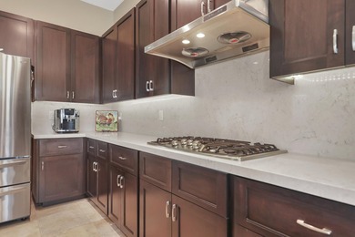 Located within Bellissimo, an intimate gated enclave of just 51 - photo 8